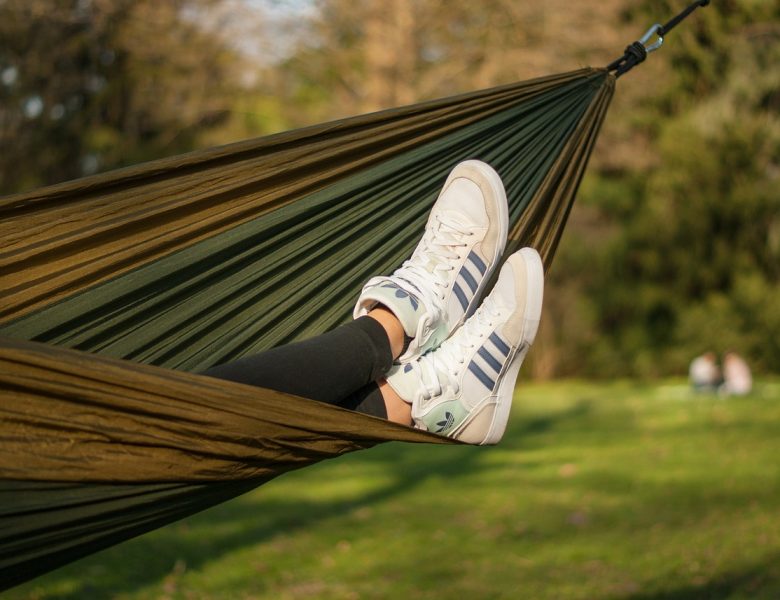 5 raisons pour suspendre un hamac dans votre jardin